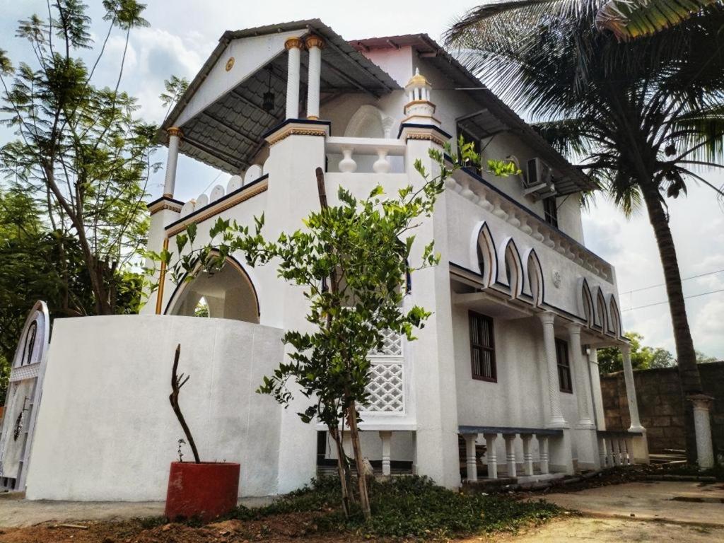 Meena Mahal Cottage Karaikkudi Exterior foto